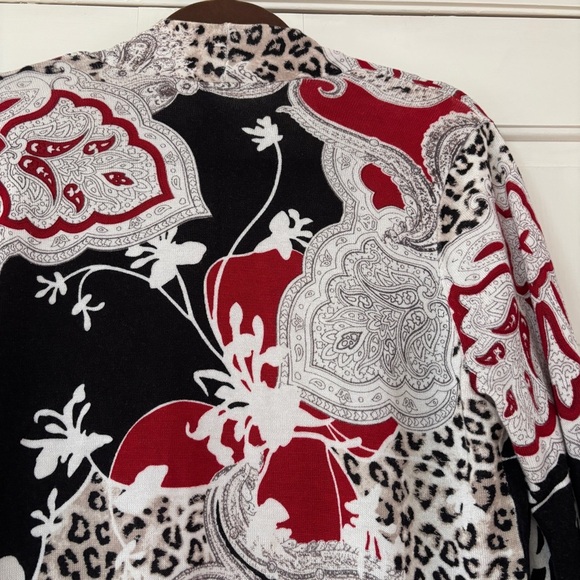 Chico's Size 1 Red Black Animal Print Paisley Mixed‎ Print Chicos Size Medium - Picture 8 of 11